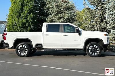 Used 2020 Chevrolet Silverado 2500 Crew Cab 4x4 Pickup for sale #325370 - photo 2