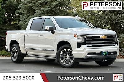 Used 2024 Chevrolet Silverado 1500 Crew Cab 4WD Pickup for sale #325390 - photo 1