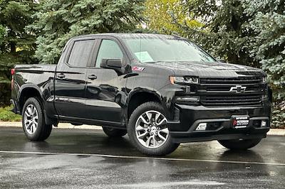 Used 2019 Chevrolet Silverado 1500 Crew Cab 4x4 Pickup for sale #325402 - photo 1