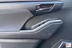 Used 2024 Toyota Highlander LE for sale #325418 - photo 12