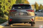 Used 2024 Toyota Highlander LE for sale #325418 - photo 5