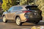 Used 2024 Toyota Highlander LE for sale #325418 - photo 6