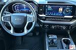 Used 2024 Chevrolet Silverado 1500 Crew Cab 4WD Pickup for sale #325440 - photo 16