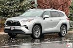 Used 2022 Toyota Highlander Limited for sale #325447 - photo 8