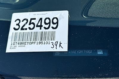 Used 2023 GMC Sierra 2500 Crew Cab 4WD Pickup for sale #325499 - photo 2