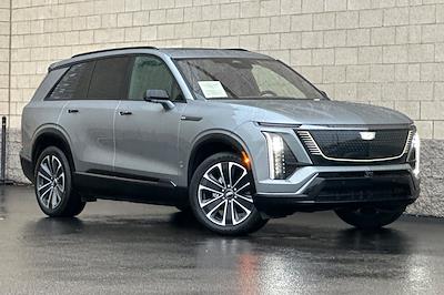 Used 2026 Cadillac Vistiq Sport for sale #325502 - photo 2