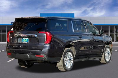 Used 2023 GMC Yukon XL SLE for sale #325524 - photo 2