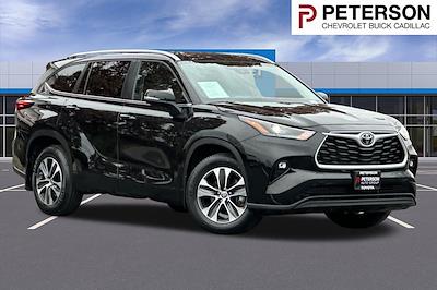 Used 2024 Toyota Highlander AWD SUV for sale #325547 - photo 1