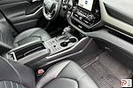 Used 2024 Toyota Highlander XLE for sale #325547 - photo 22