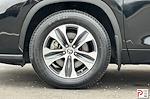 Used 2024 Toyota Highlander XLE for sale #325547 - photo 36