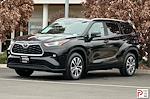 Used 2024 Toyota Highlander XLE for sale #325547 - photo 9