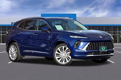 Used 2025 Buick Envision - photo 1