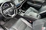 Used 2018 Toyota Highlander AWD SUV for sale #BU190014A - photo 11