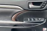 Used 2018 Toyota Highlander AWD SUV for sale #BU190014A - photo 12