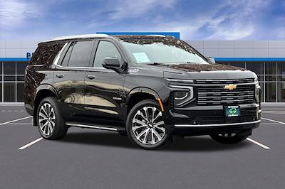 Used 2025 Chevrolet Tahoe - photo 1