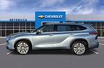Used 2022 Toyota Highlander AWD SUV for sale #CD130360A - photo 7
