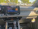 New 2026 Chevrolet Colorado Crew Cab 4x4 Pickup for sale #G103055 - photo 17