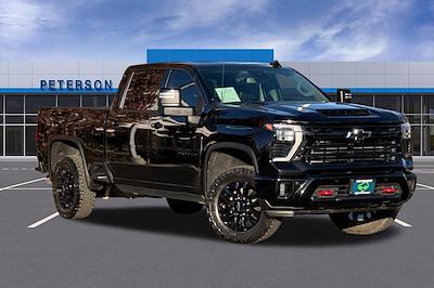 Used 2025 Chevrolet Silverado 2500 - photo 1