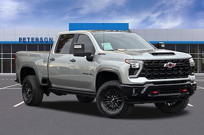 Used 2024 Chevrolet Silverado 2500 - photo 1