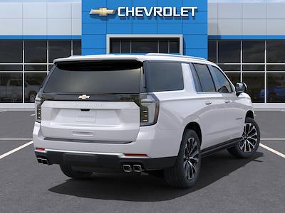 New 2025 Chevrolet Suburban 4WD SUV for sale #G194285 - photo 2