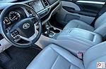 Used 2016 Toyota Highlander 4x4 SUV for sale #G194285A - photo 10