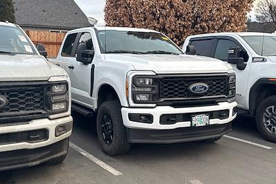 Used 2024 Ford F-250 - photo 1