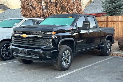 Used 2025 Chevrolet Silverado 2500 - photo 1