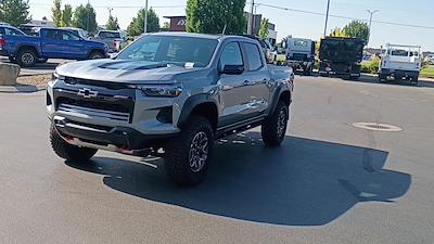 New 2025 Chevrolet Colorado Crew Cab 4x4 Pickup for sale #G247839 - photo 1