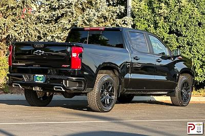 Used 2024 Chevrolet Silverado 1500 Crew Cab 4x4 Pickup for sale #G365191A - photo 2
