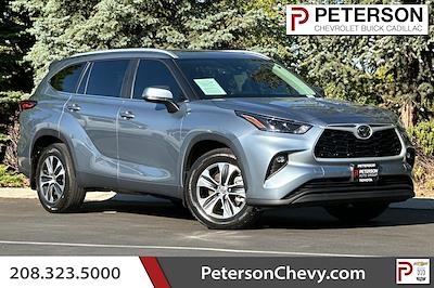 Used 2023 Toyota Highlander XLE AWD SUV for sale #G375295A - photo 1