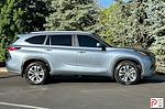 Used 2023 Toyota Highlander XLE AWD SUV for sale #G375295A - photo 4
