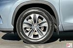 Used 2023 Toyota Highlander XLE AWD SUV for sale #G375295A - photo 33