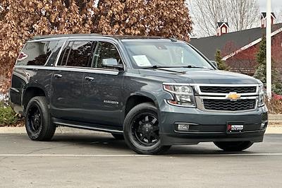 Used 2019 Chevrolet Suburban LT for sale #G414888B - photo 2