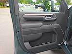 New 2025 Chevrolet Silverado 2500 Crew Cab 4x4 Pickup for sale #GG170463 - photo 25