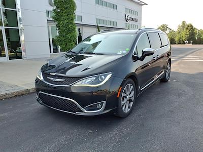 2020 Chrysler Pacifica FWD Minivan for sale #3990A - photo 2