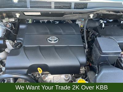 Used 2014 Toyota Sienna - photo 1