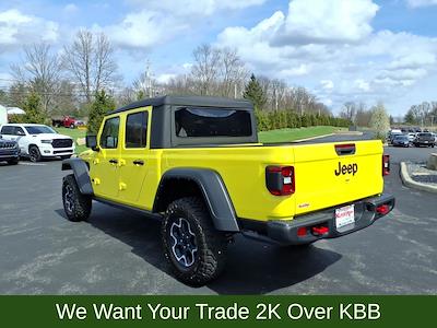 Used 2023 Jeep Gladiator - photo 2