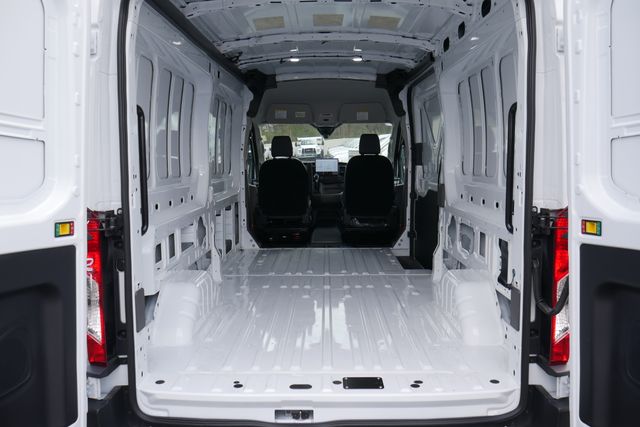 New 2026 Ford Transit 150 - photo 5