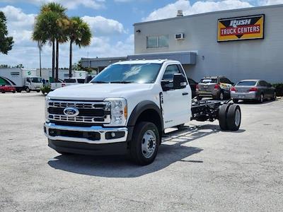 2025 Ford F-550 Regular Cab DRW 4WD Cab Chassis for sale #1868862 - photo 1
