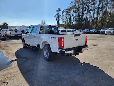 New 2025 Ford F-250 XL Crew Cab 4WD Pickup for sale #1891097 - photo 2
