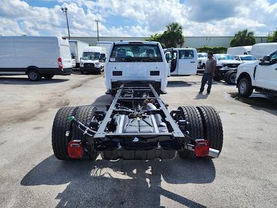 New 2025 Ford F-600 XL Regular Cab 4WD Cab Chassis for sale #1893865 - photo 2