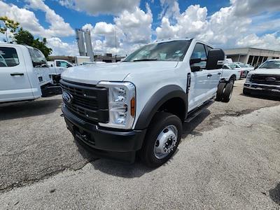 2025 Ford F-550 Crew Cab DRW 4WD Cab Chassis for sale #1905334 - photo 1