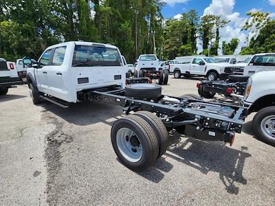 2025 Ford F-550 Crew Cab DRW 4WD Cab Chassis for sale #1905334 - photo 2