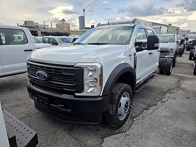 New 2025 Ford F-550 Crew Cab Cab Chassis for sale #1914405 - photo 1