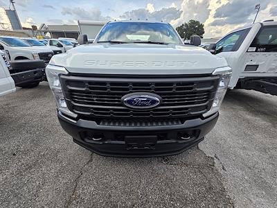 New 2025 Ford F-550 Crew Cab Cab Chassis for sale #1914864 - photo 2