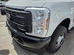 New 2025 Ford F-350 XL Crew Cab 4WD Cab Chassis for sale #1915878 - photo 4