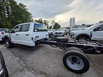 2025 Ford F-550 Crew Cab DRW 4WD Cab Chassis for sale #1916078 - photo 2