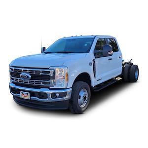2025 Ford F-350 Crew Cab DRW 4WD Cab Chassis for sale #1924603 - photo 1