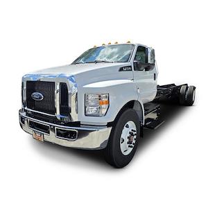 2026 Ford F-750 Regular Cab DRW 4x2 Cab Chassis for sale #1946120 - photo 1