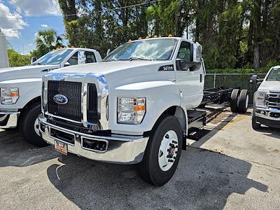 New 2026 Ford F-750 Regular Cab Cab Chassis for sale #1956842 - photo 1